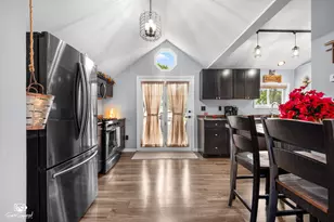 165 Fossil Cove Ln, Wilmington, IL 60481 - Photo 5