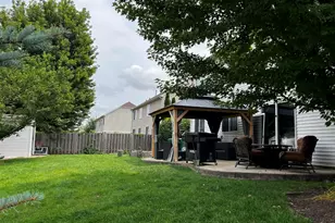 8305 Waterbury Dr, Joliet, IL 60431 - Photo 15