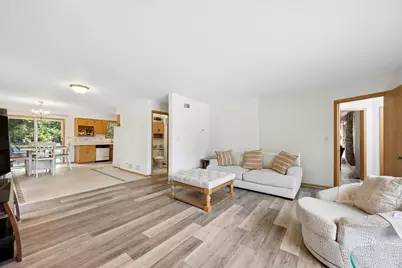 11131 Dineff Road, Lemont, IL 60439 - Photo 13