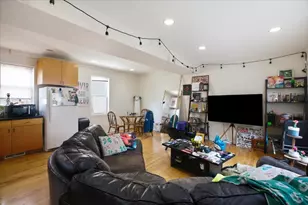 518 N May St, Chicago, IL 60642 - Photo 5