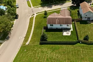 728 Steamboat Ct, Ottawa, IL 61350 - Photo 23