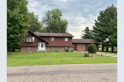 112 Cherry Street, Carthage, IL 62321 - Photo 1
