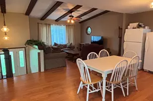 112 Cherry St, Carthage, IL 62321 - Photo 3