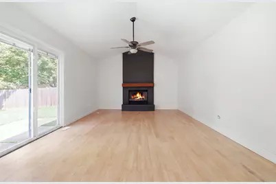 [Address not provided], Gurnee, IL 60031 - Photo 5
