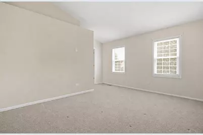[Address not provided], Gurnee, IL 60031 - Photo 15