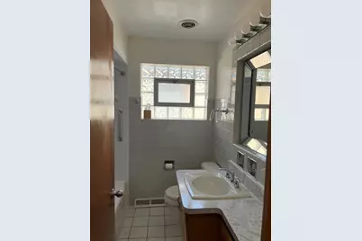 2316 W 80th Place, Chicago, IL 60620 - Photo 5