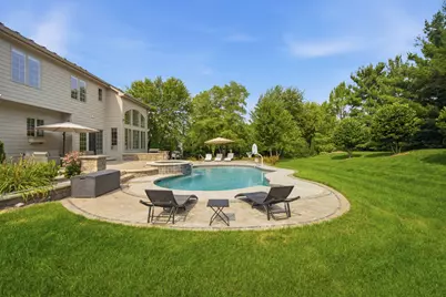 3818 Grand View Court, Saint Charles, IL 60175 - Photo 3