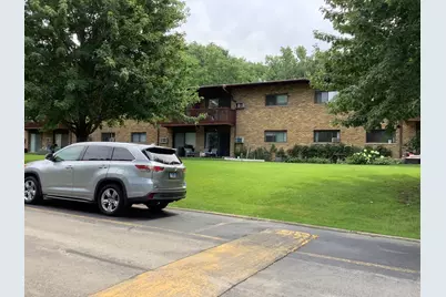 100 Willow Lane #B216, Willow Springs, IL 60480 - Photo 3