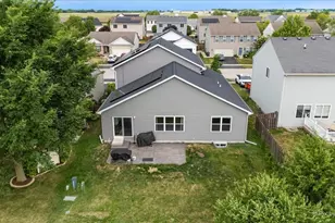 288 N Charles St, Cortland, IL 60112 - Photo 39