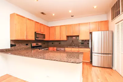 945 N Kingsbury Street #119, Chicago, IL 60610 - Photo 5
