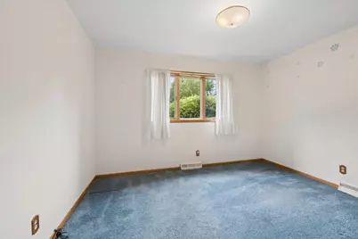 209 Alfred Drive, Sycamore, IL 60178 - Photo 17