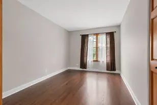 1305 Dancer Ct, Libertyville, IL 60048 - Photo 13
