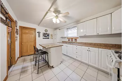 7426 W 62nd Place, Summit, IL 60501 - Photo 9