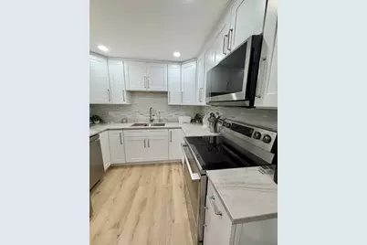 5300 Walnut Avenue #20C, Downers Grove, IL 60515 - Photo 3