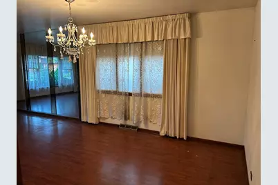 848 E 150th Place, South Holland, IL 60473 - Photo 7