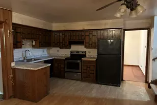 848 E 150th Pl, South Holland, IL 60473 - Photo 9