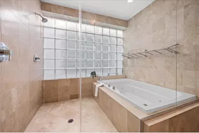 1942 N Wolcott Avenue, Chicago, IL 60622 - Photo 21