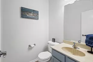 1104 Colonial Dr, Joliet, IL 60432 - Photo 11