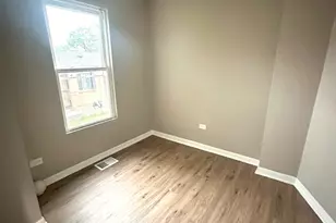 1201 W 110th Pl, Chicago, IL 60643 - Photo 5