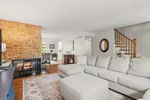 [Address not provided], Oak Brook, IL 60523 - Photo 3