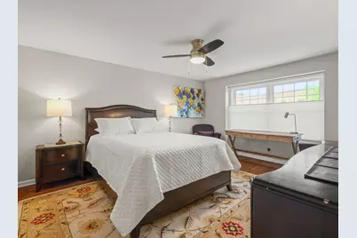19W082 Avenue Barbizon, Oak Brook, IL 60523 - Photo 11