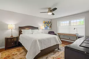 19W082 Ave Barbizon, Oak Brook, IL 60523 - Photo 11