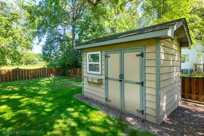 668 S Circle Avenue, Port Barrington, IL 60010 - Photo 33
