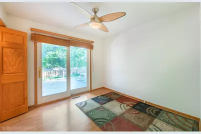 668 S Circle Avenue, Port Barrington, IL 60010 - Photo 19