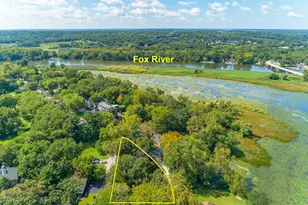 668 S Circle Ave, Port Barrington, IL 60010 - Photo 35