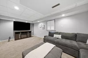 68 Chestnut Terrace, Buffalo Grove, IL 60089 - Photo 31
