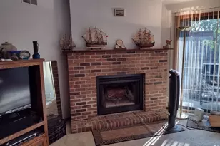 9165 N Rd, Palos Hills, IL 60465 - Photo 5