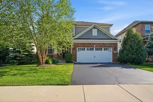5 Palisades Blvd, Hawthorn Woods, IL 60047 - Photo 1