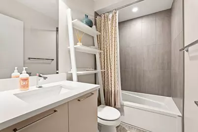 1938 N Francisco Avenue #1S, Chicago, IL 60647 - Photo 15