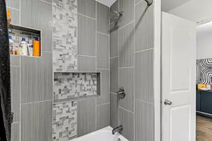 18431 Marshfield Ave, Homewood, IL 60430 - Photo 9