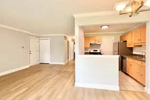 1166 Buckingham Rd, Wheeling, IL 60090 - Photo 11