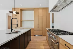 515 S Parkview Ave, Elmhurst, IL 60126 - Photo 9