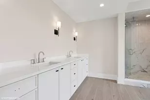 515 S Parkview Ave, Elmhurst, IL 60126 - Photo 23