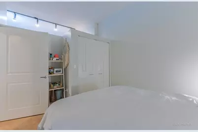 901 W Madison Street #614, Chicago, IL 60607 - Photo 15