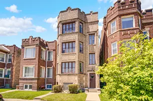 7428 S Bennett Ave, Chicago, IL 60649 - Photo 1