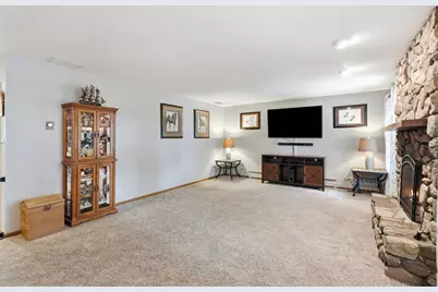 711 Miller Street, Beecher, IL 60401 - Photo 11