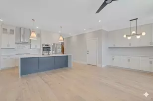 3014 W Montrose Ave, Chicago, IL 60618 - Photo 3
