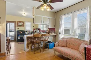 1306 Crosat St, Lasalle, IL 61301 - Photo 3