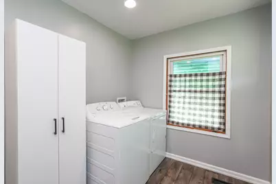 411 E 5th Street, Momence, IL 60954 - Photo 27