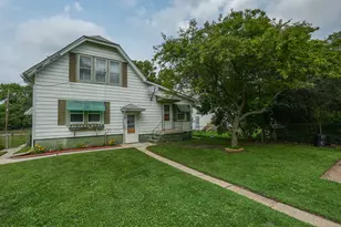 411 E 5th St, Momence, IL 60954 - Photo 41