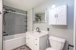 411 E 5th St, Momence, IL 60954 - Photo 25