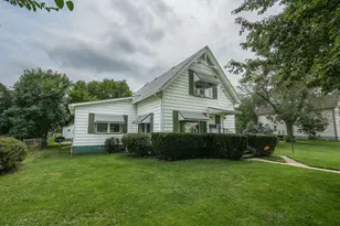 411 E 5th St, Momence, IL 60954 - Photo 1