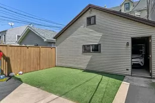 2837 N Southport Ave, Chicago, IL 60657 - Photo 15