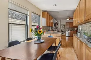 2837 N Southport Ave, Chicago, IL 60657 - Photo 3