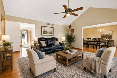 611 Edgewater Drive, Minooka, IL 60447 - Photo 9
