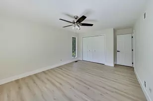 26955 N Countryside Lake Dr, Mundelein, IL 60060 - Photo 35